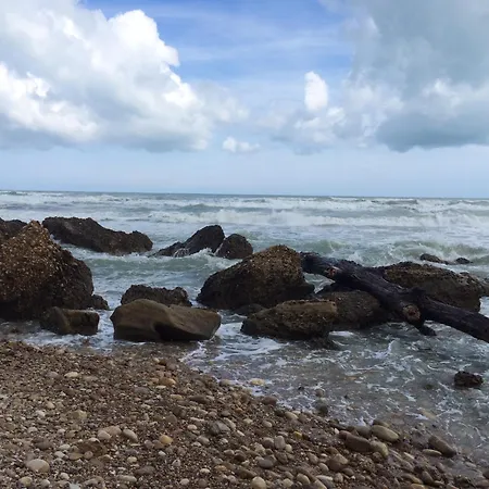 公寓 La Perla Del Mare 卡萨尔博迪诺